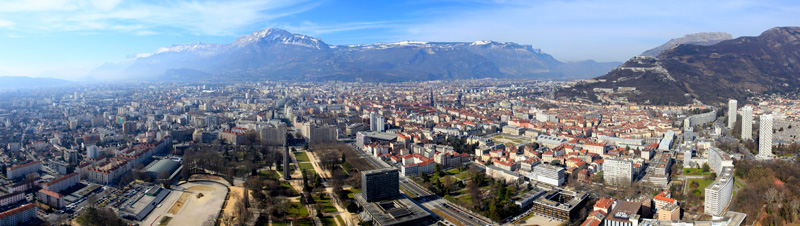 Photographie panoramique de Grenoble - 150 m